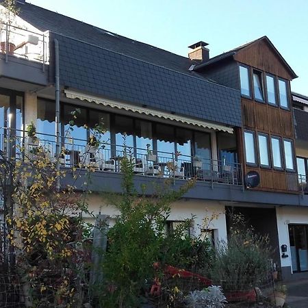 Gaestehaus Moselblick Bed & Breakfast Trittenheim Eksteriør bilde